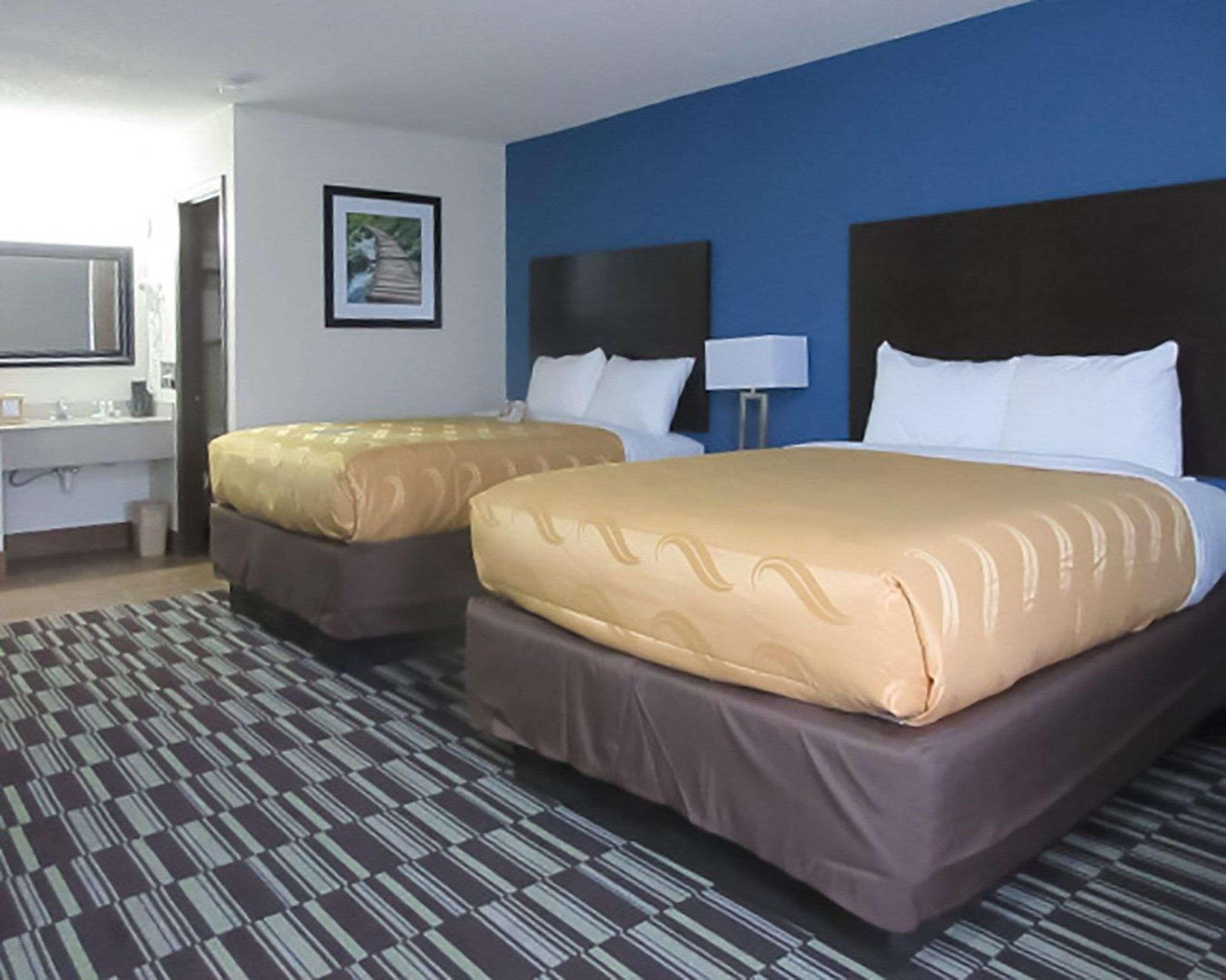 Quality Inn Farmington Bagian luar foto
